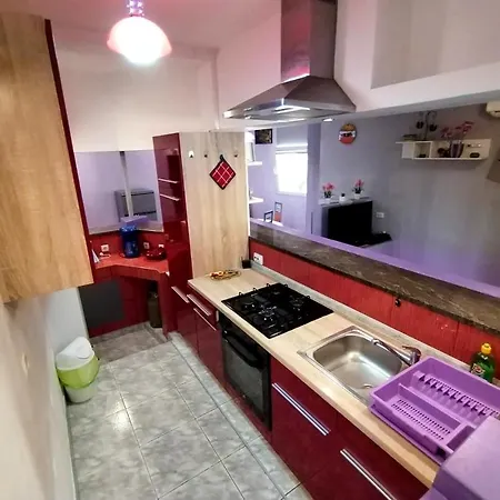 Emy Apartment *